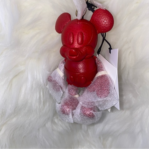 Coach ❤️ leather keychain New - Picture 3 of 10